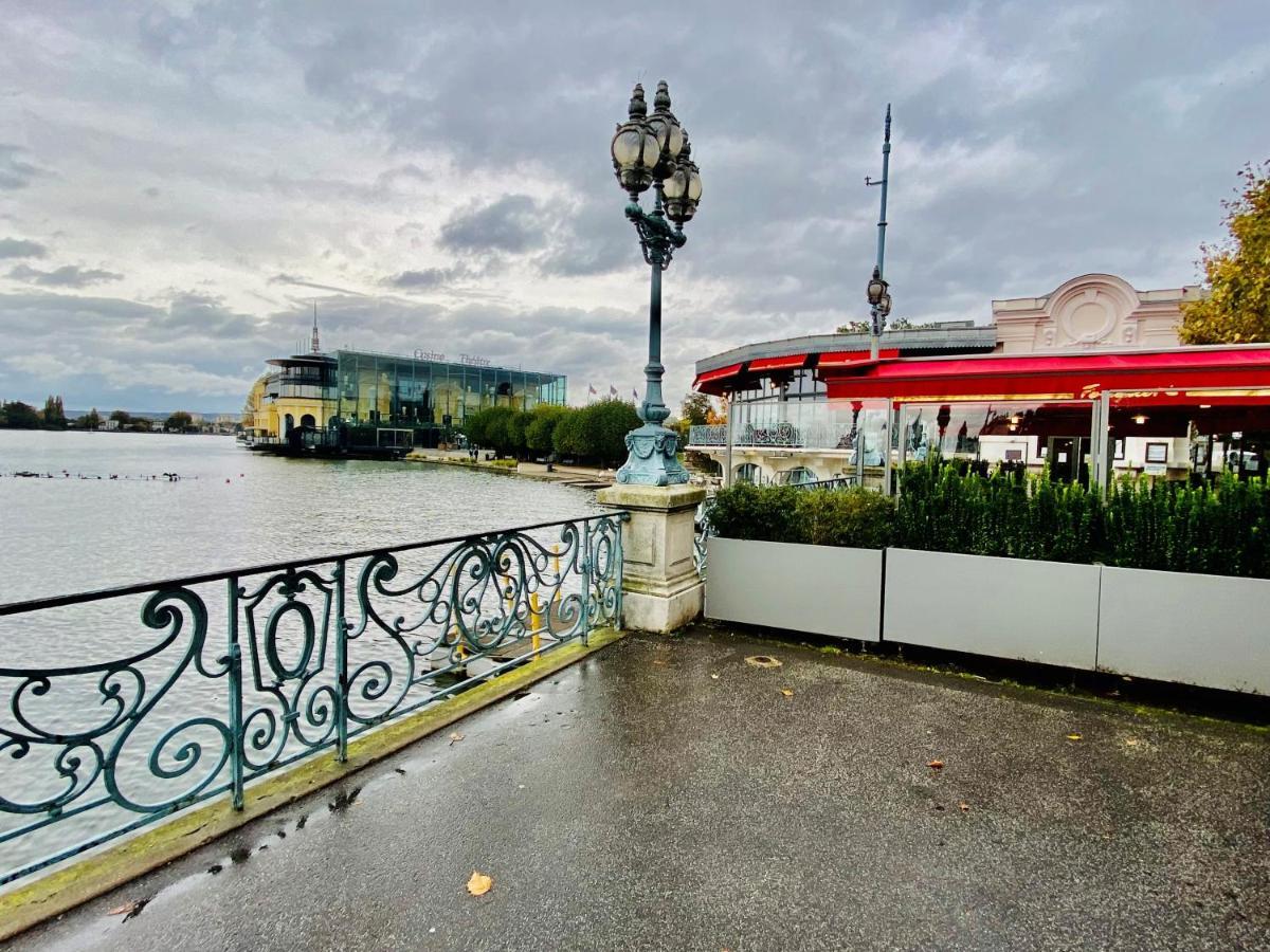 ENGHIEN-LES-BAINS : studio au coeur du centre ville Extérieur photo
