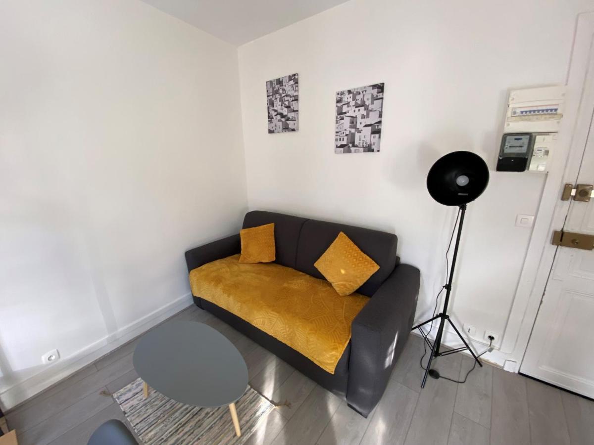 ENGHIEN-LES-BAINS : studio au coeur du centre ville Extérieur photo