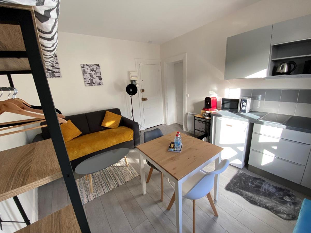 ENGHIEN-LES-BAINS : studio au coeur du centre ville Extérieur photo