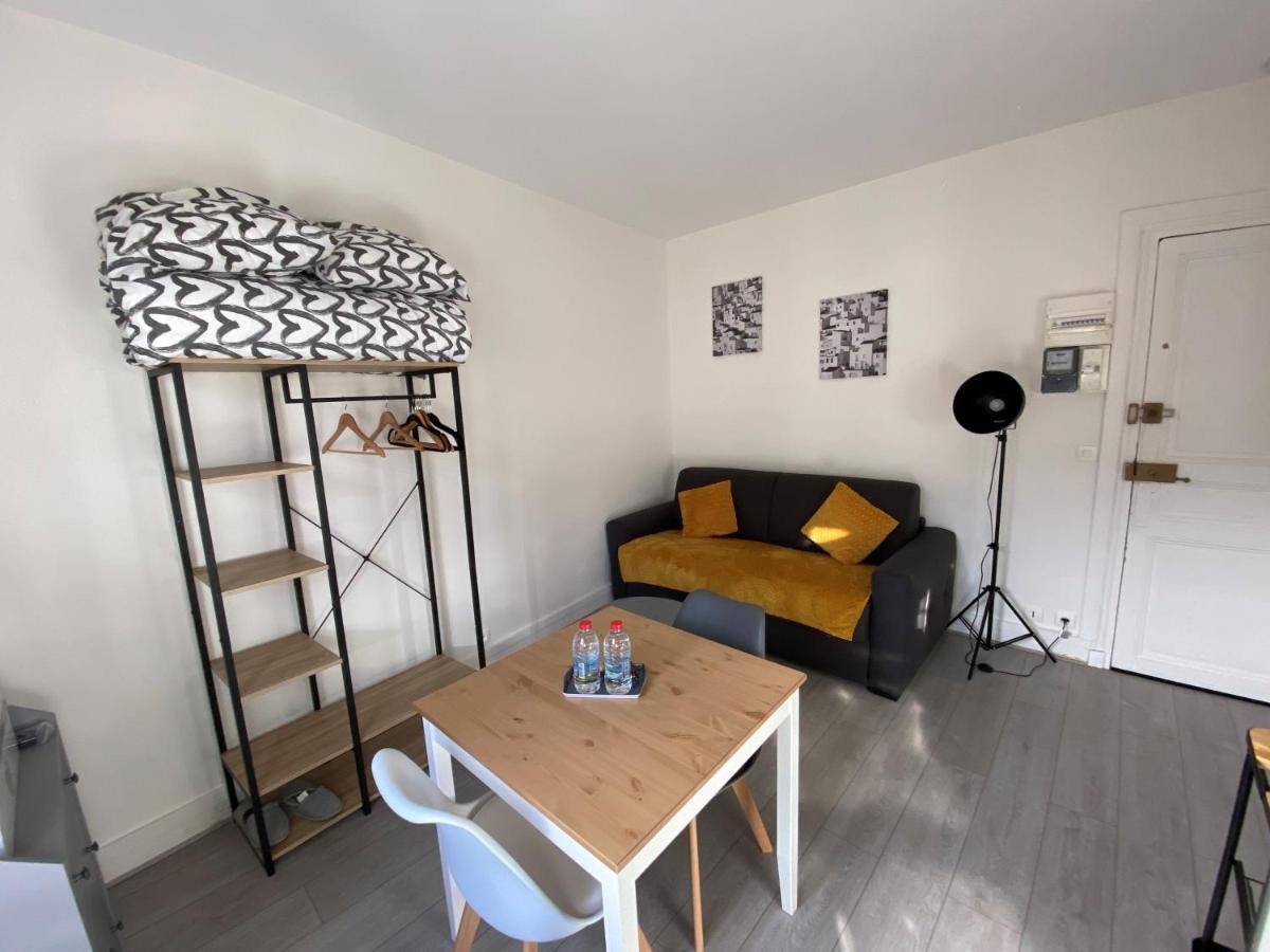 ENGHIEN-LES-BAINS : studio au coeur du centre ville Extérieur photo